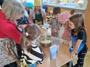 Przygotowanie chleba do pieczenia