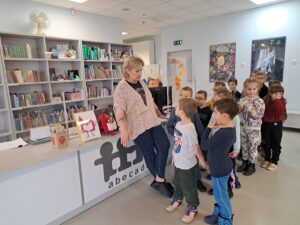 W Bibliotece "Abecadło"