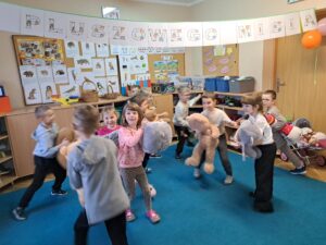 Zdrowo i sportowo -"Dzień Pluszowego Misia"